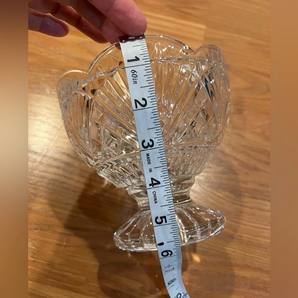Shannon 24% Crystal Lead Bowl with Lid